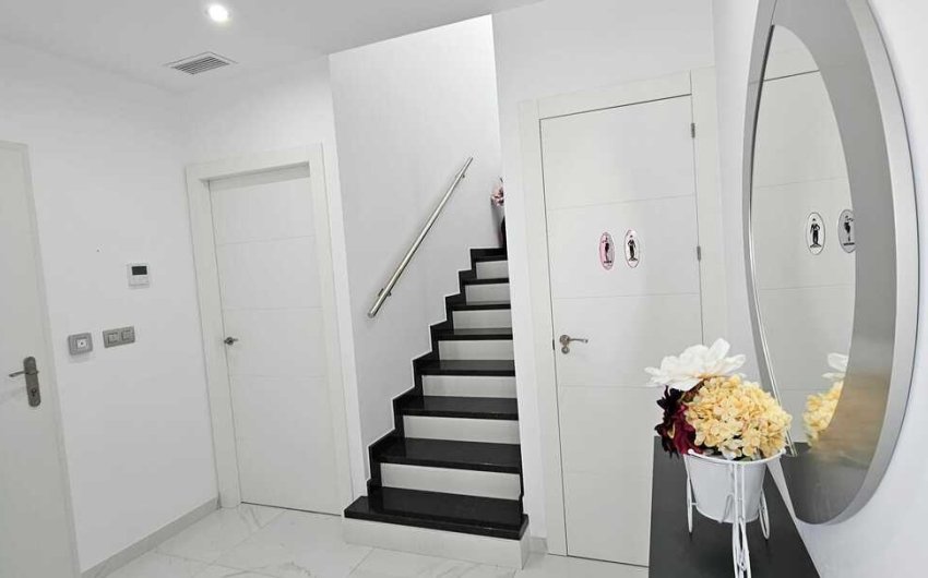 Revente - Villa -
Los Montesinos - Costa Blanca
