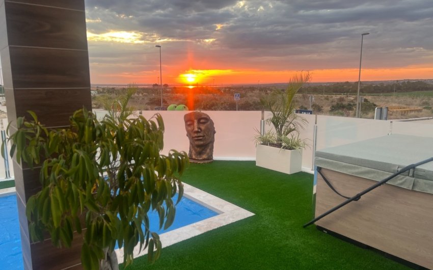 Revente - Villa -
Los Montesinos - Costa Blanca