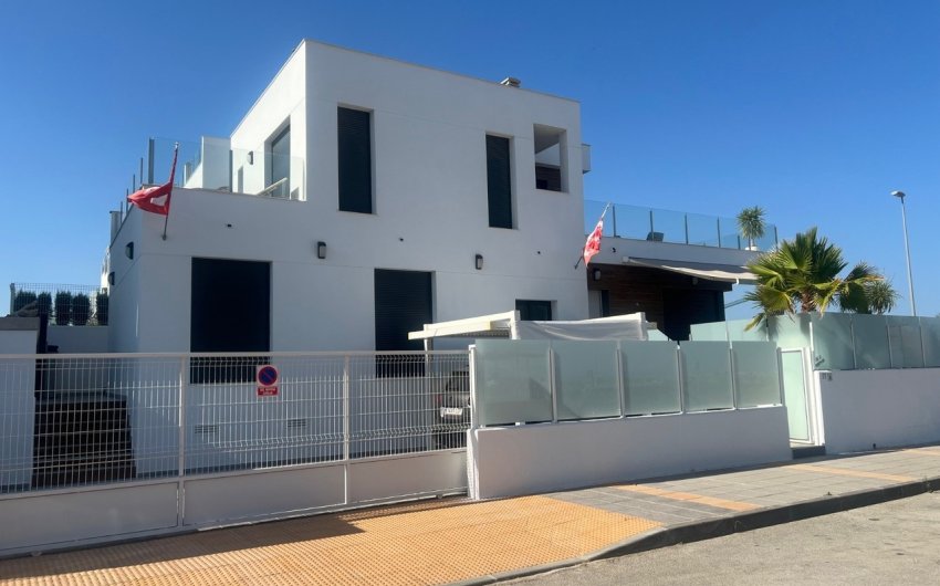 Revente - Villa -
Los Montesinos - Costa Blanca