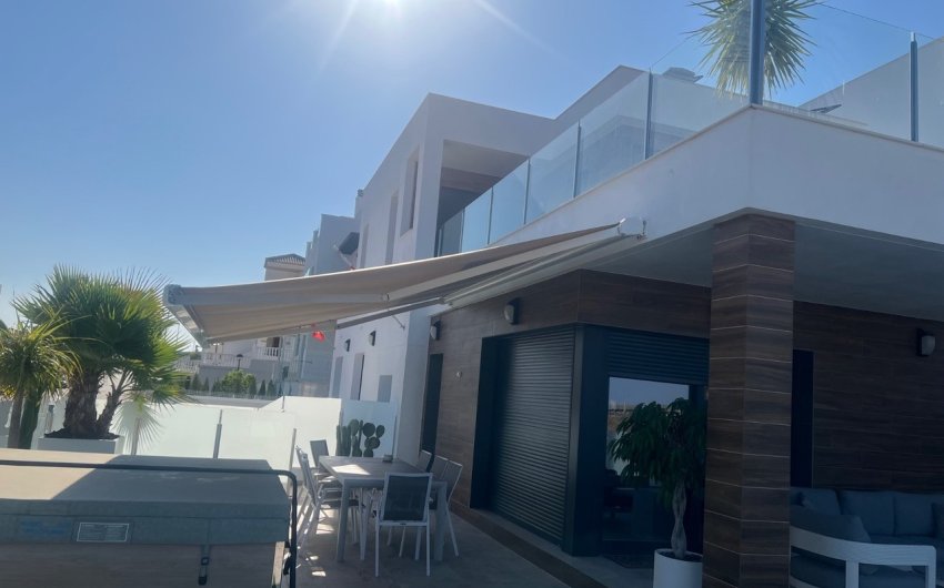 Revente - Villa -
Los Montesinos - Costa Blanca