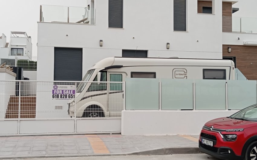 Revente - Villa -
Los Montesinos - Costa Blanca