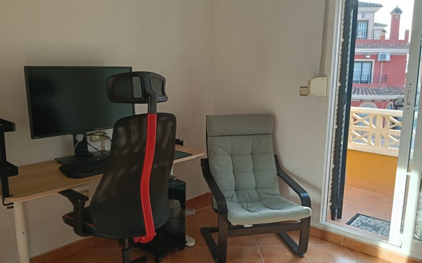 Revente - Villa -
Los Montesinos - La Herrada