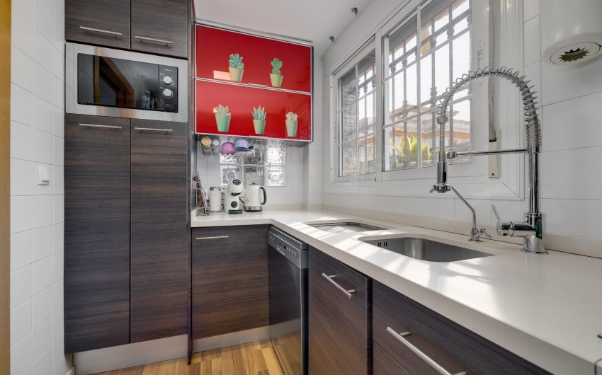 Revente - Villa -
Los Montesinos - La Herrada