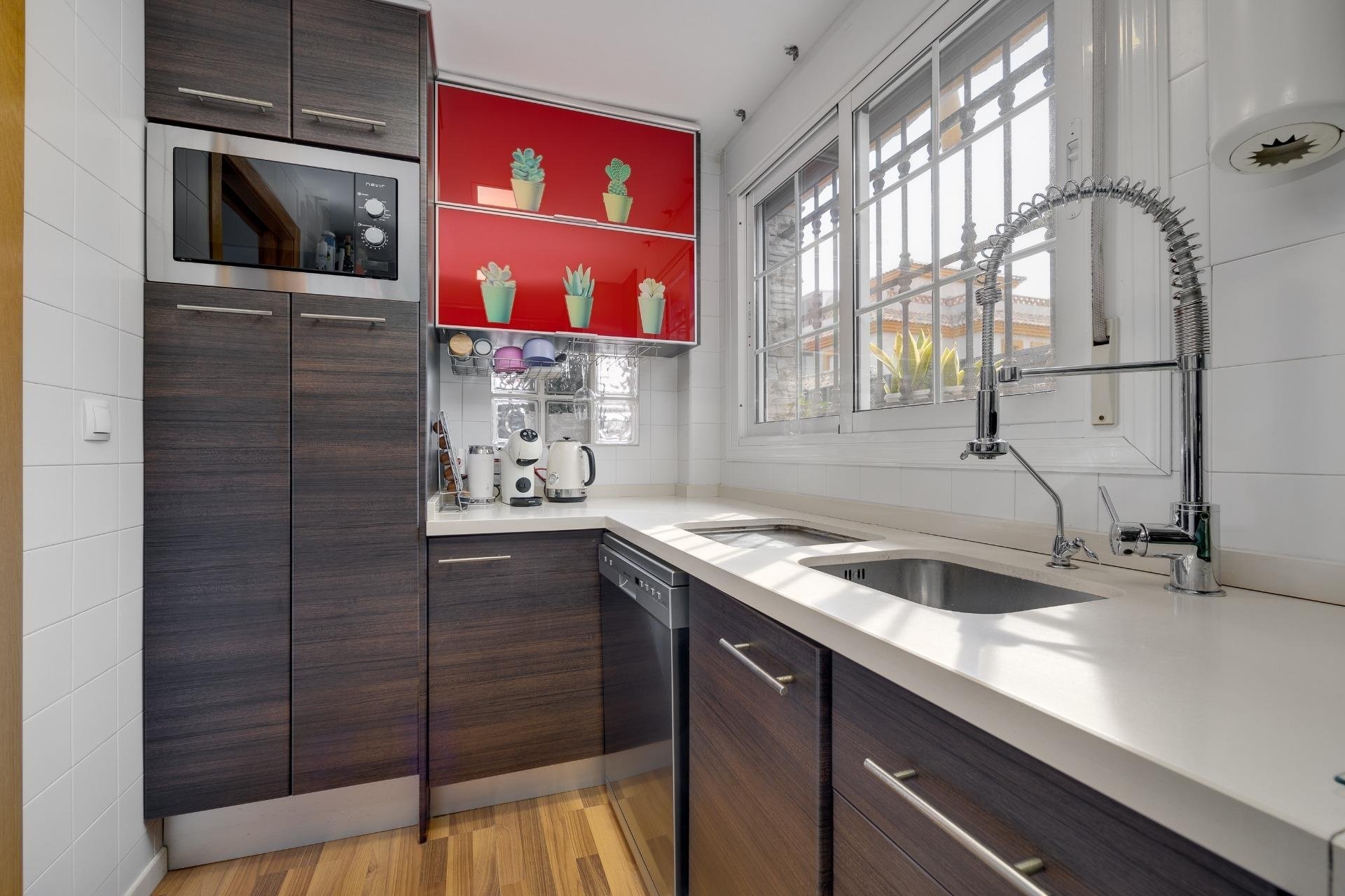 Revente - Villa -
Los Montesinos - La Herrada