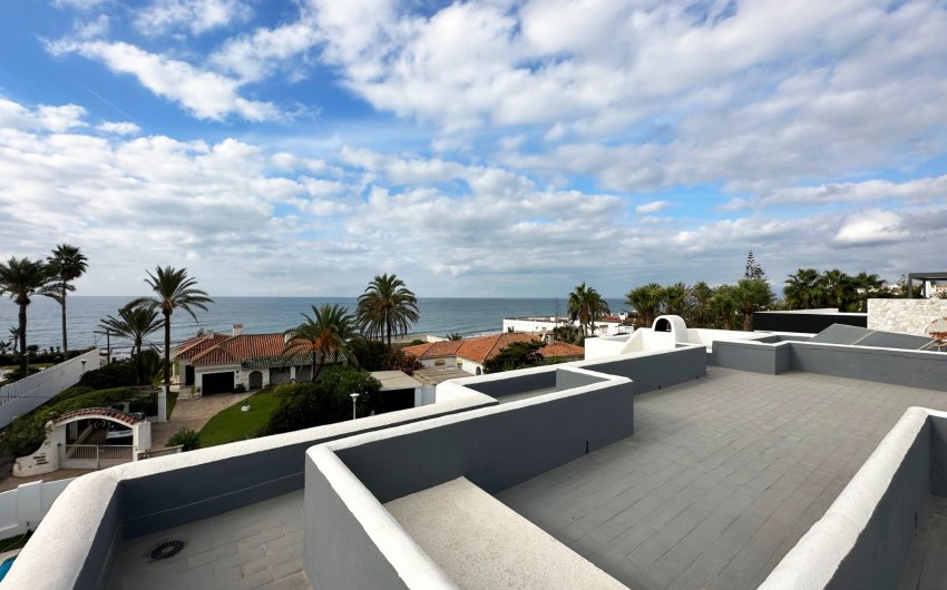 Revente - Villa -
Marbella - Las Chapas