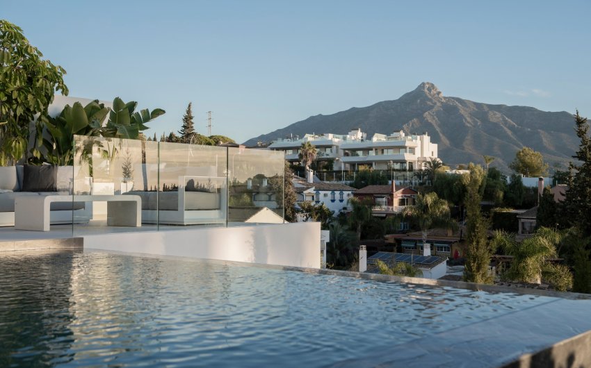 Revente - Villa -
Marbella - Nueva Andalucía