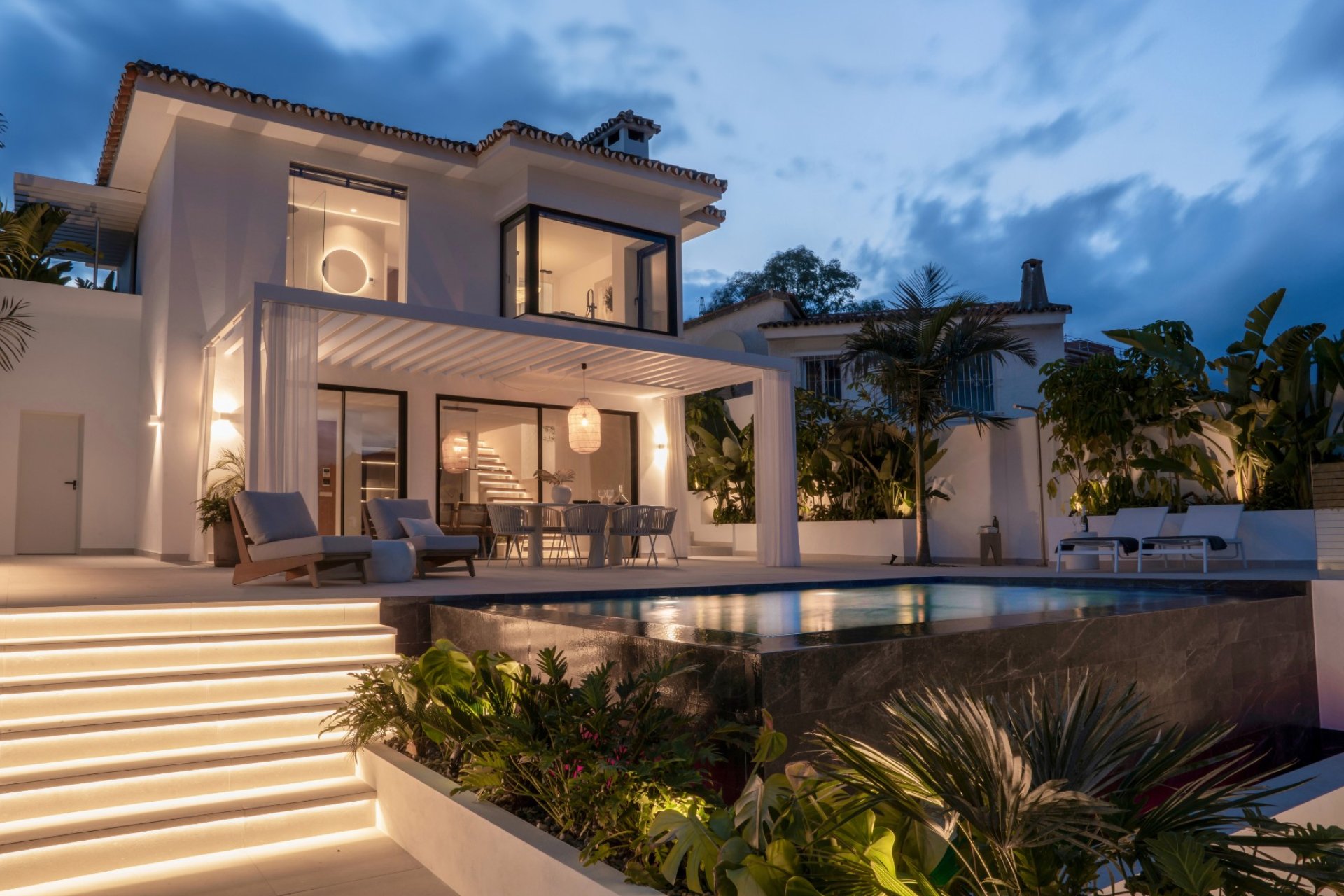 Revente - Villa -
Marbella - Nueva Andalucía