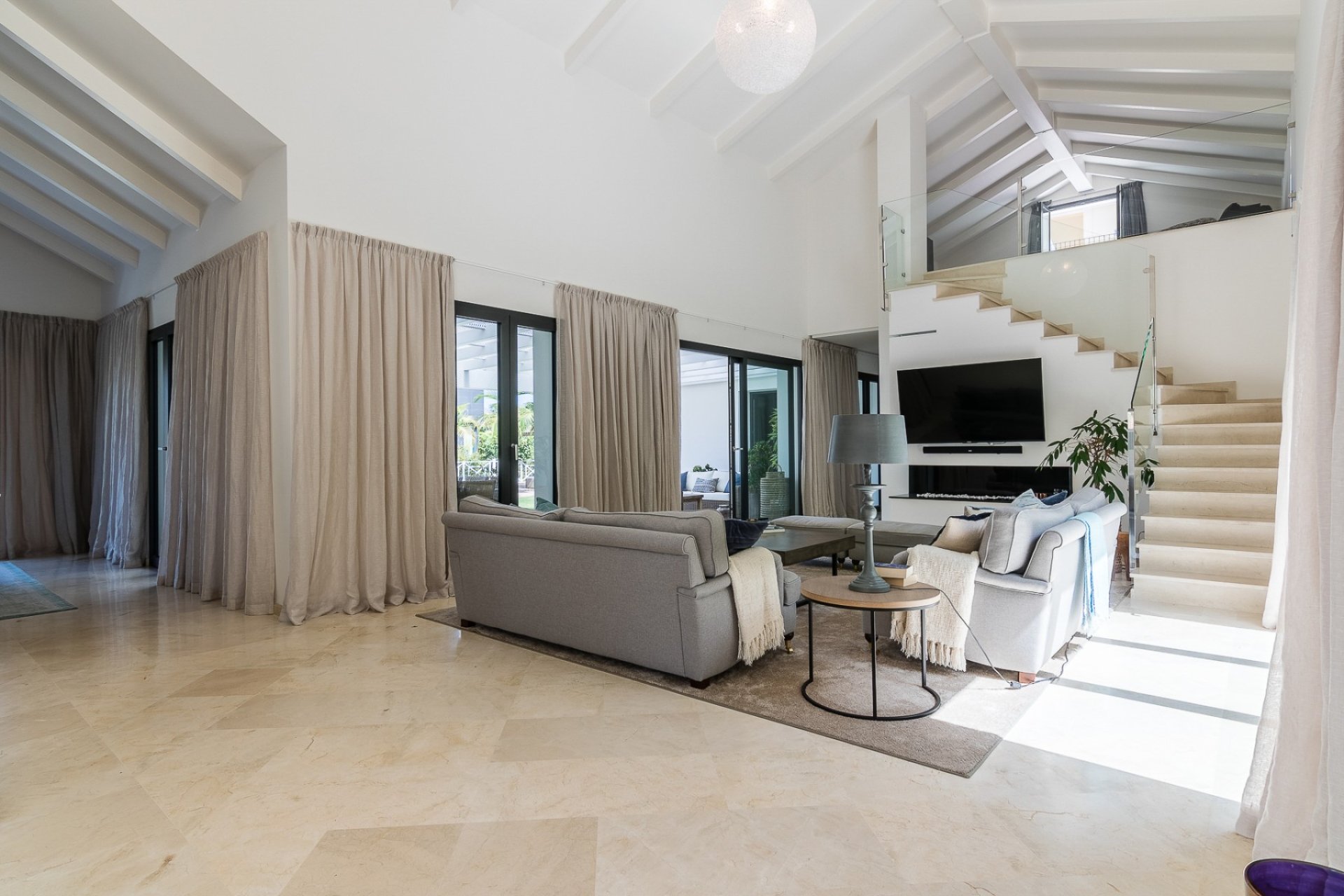 Revente - Villa -
Marbella - Nueva Andalucía