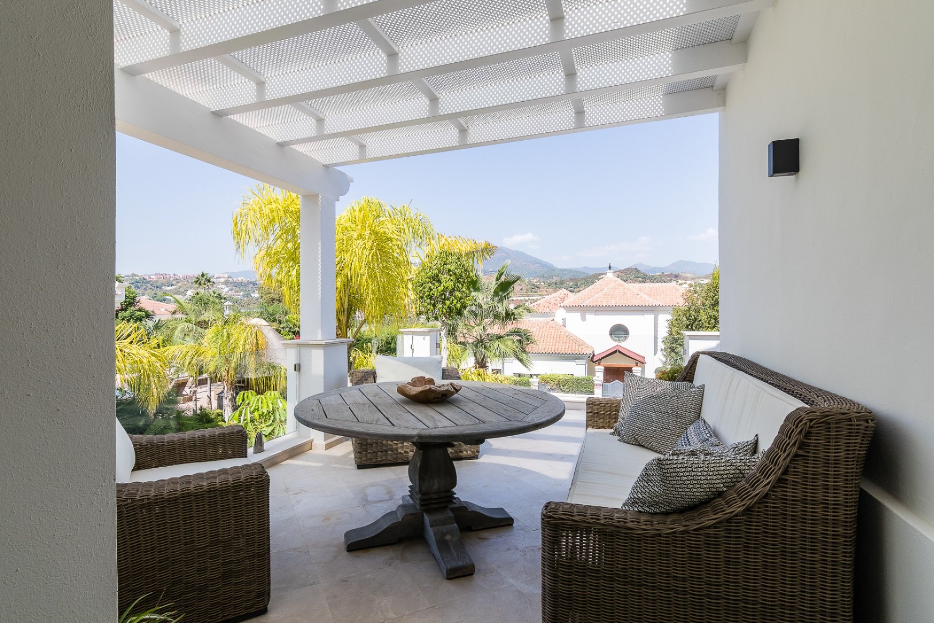 Revente - Villa -
Marbella - Nueva Andalucía