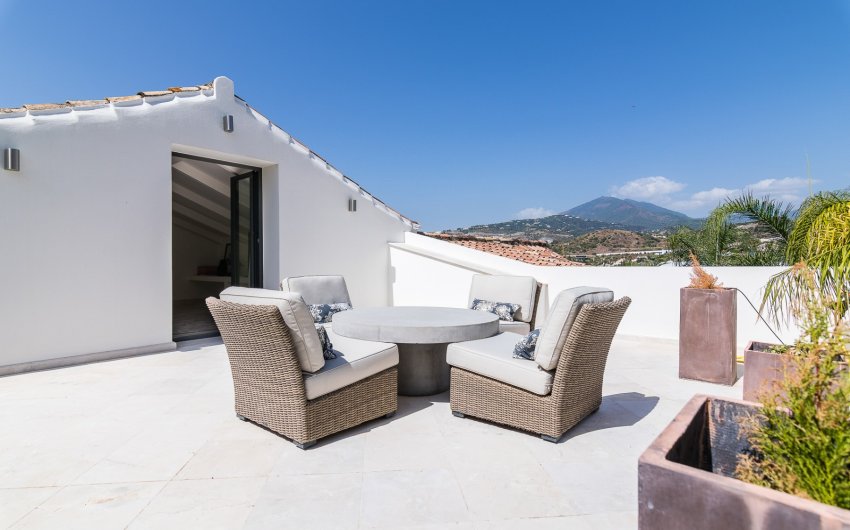 Revente - Villa -
Marbella - Nueva Andalucía