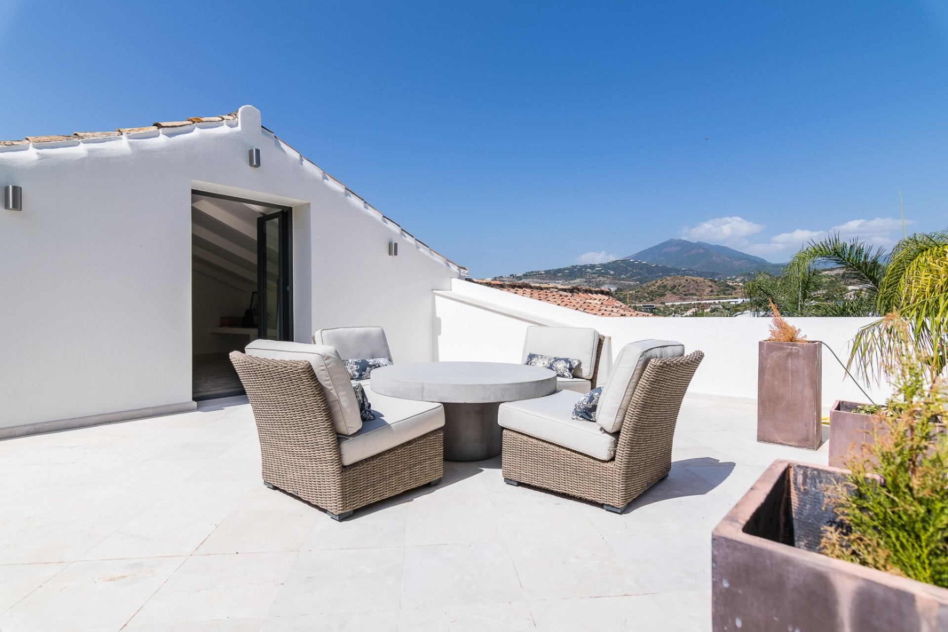 Revente - Villa -
Marbella - Nueva Andalucía