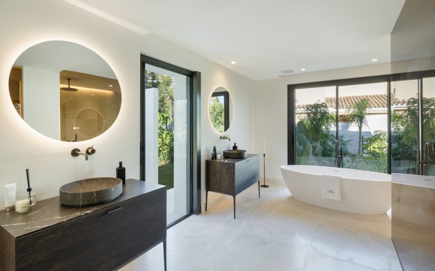 Revente - Villa -
Marbella - Nueva Andalucía