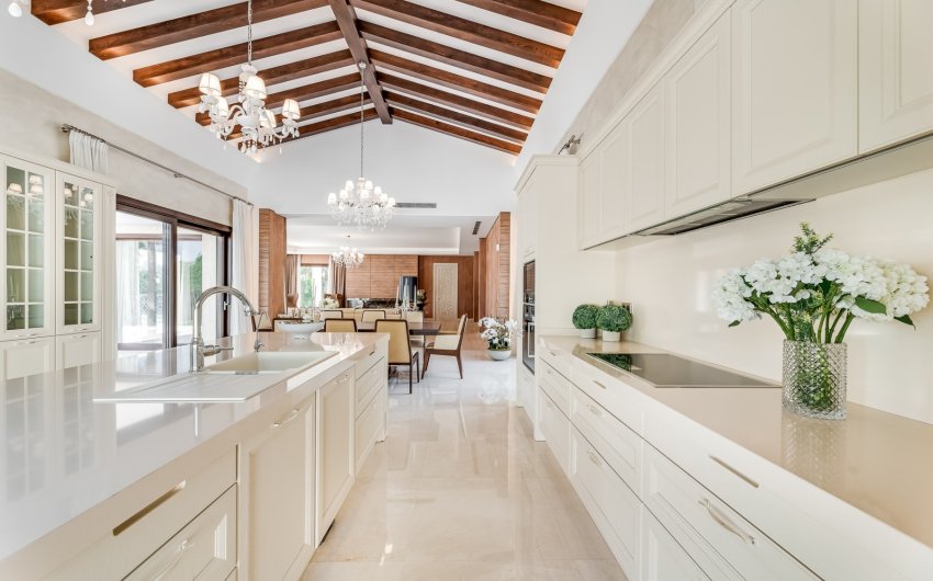 Revente - Villa -
Marbella - Nueva Andalucía