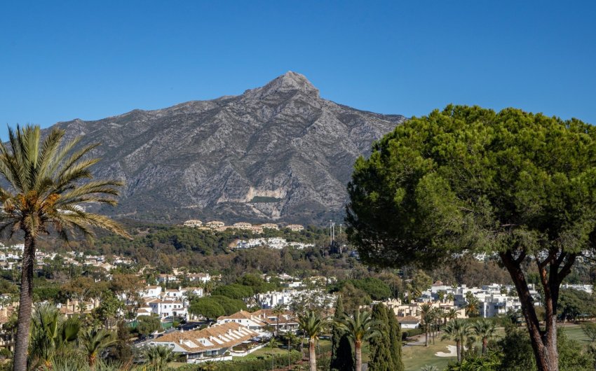 Revente - Villa -
Marbella - Nueva Andalucía
