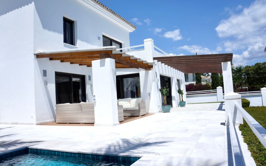 Revente - Villa -
Marbella - Nueva Andalucía