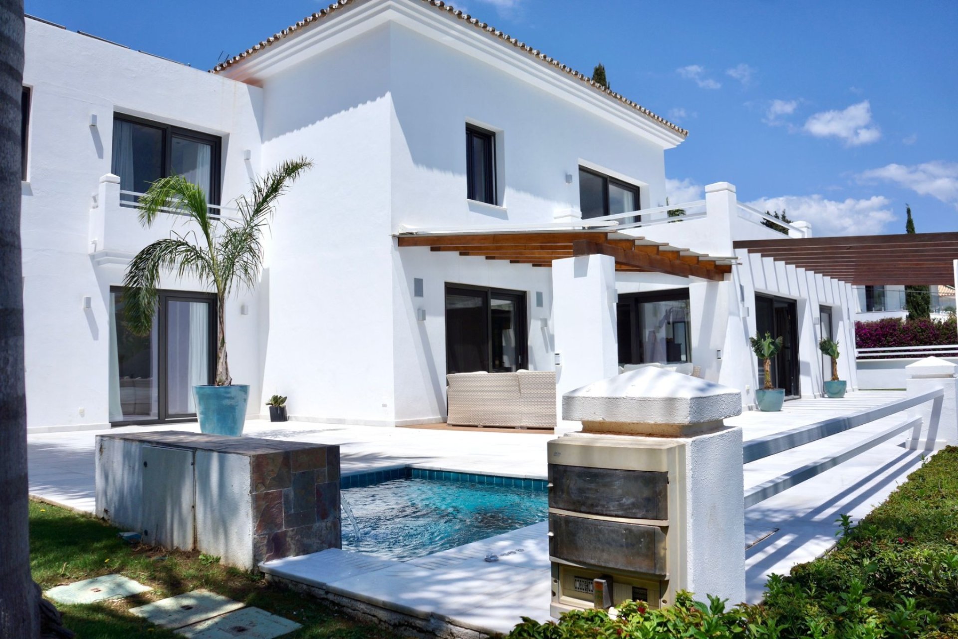 Revente - Villa -
Marbella - Nueva Andalucía