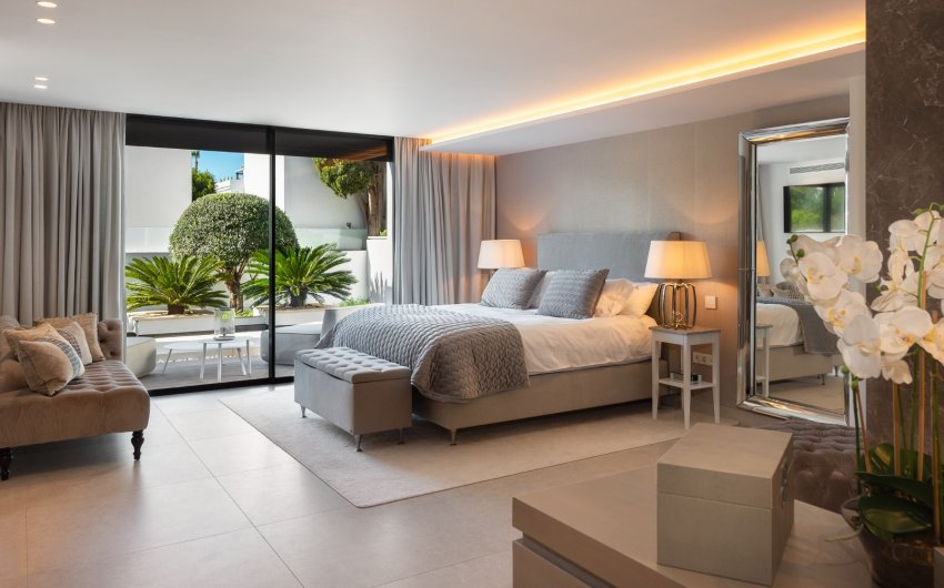 Revente - Villa -
Marbella - Nueva Andalucía