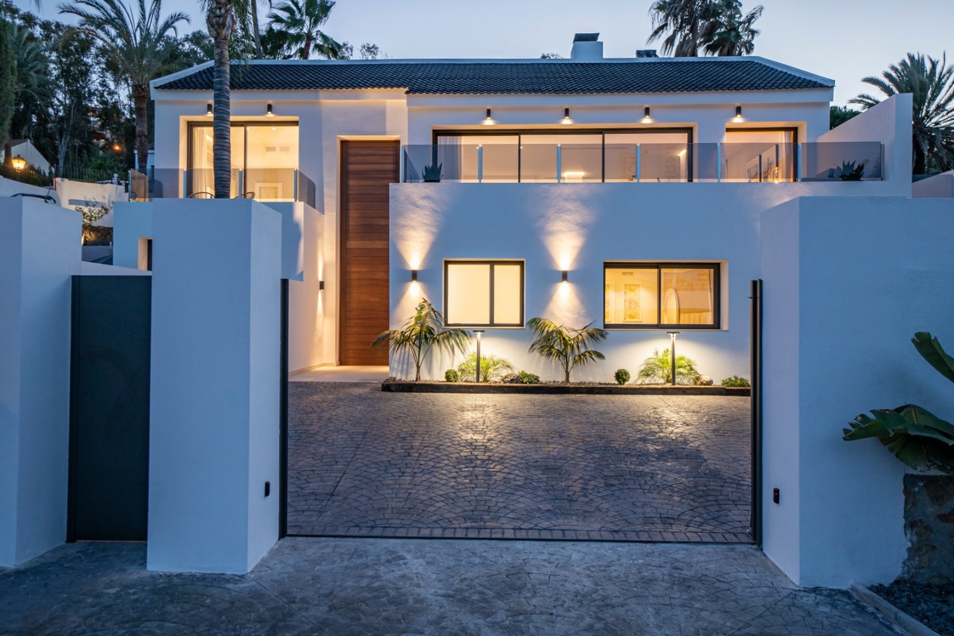 Revente - Villa -
Marbella - Nueva Andalucía