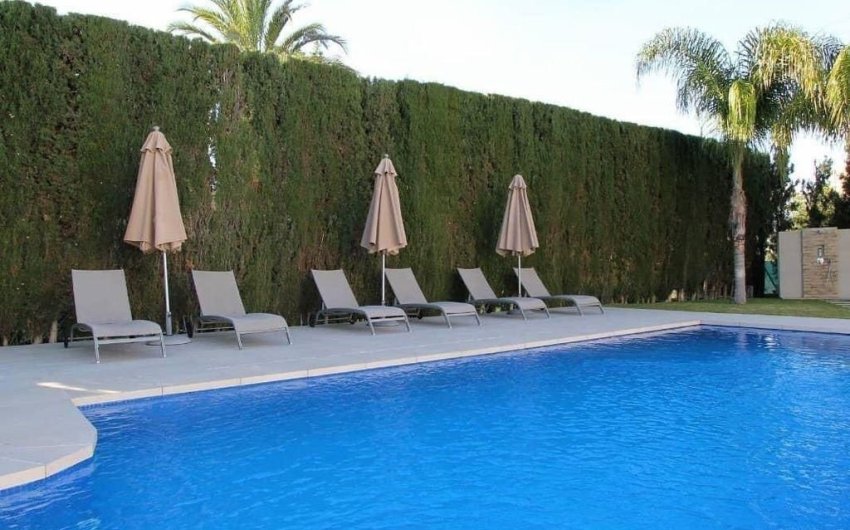 Revente - Villa -
Marbella - Nueva Andalucía