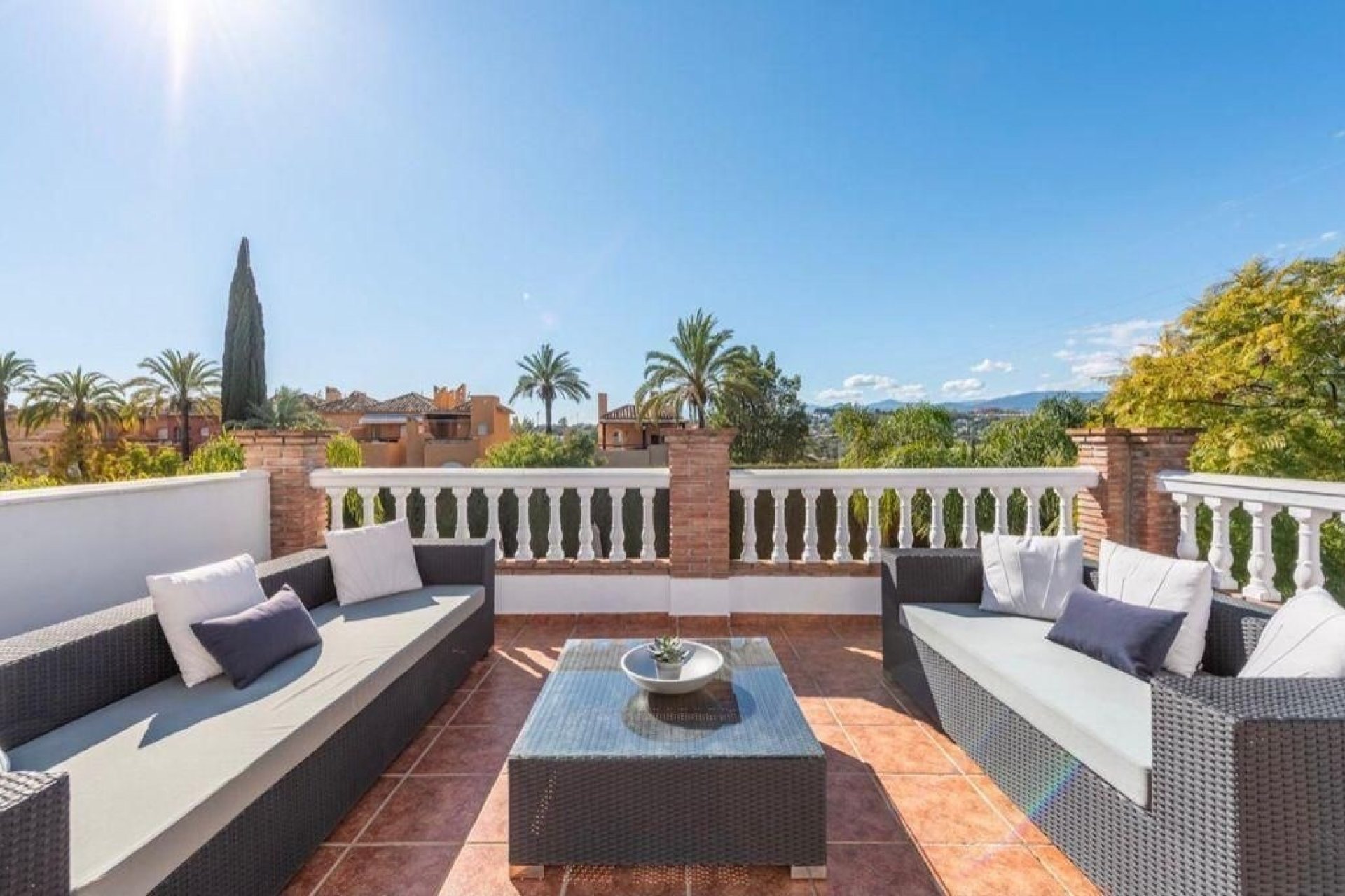 Revente - Villa -
Marbella - Nueva Andalucía