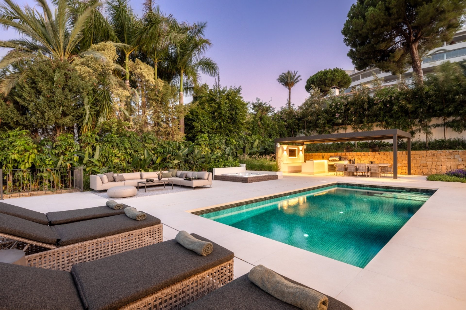 Revente - Villa -
Marbella - Nueva Andalucía