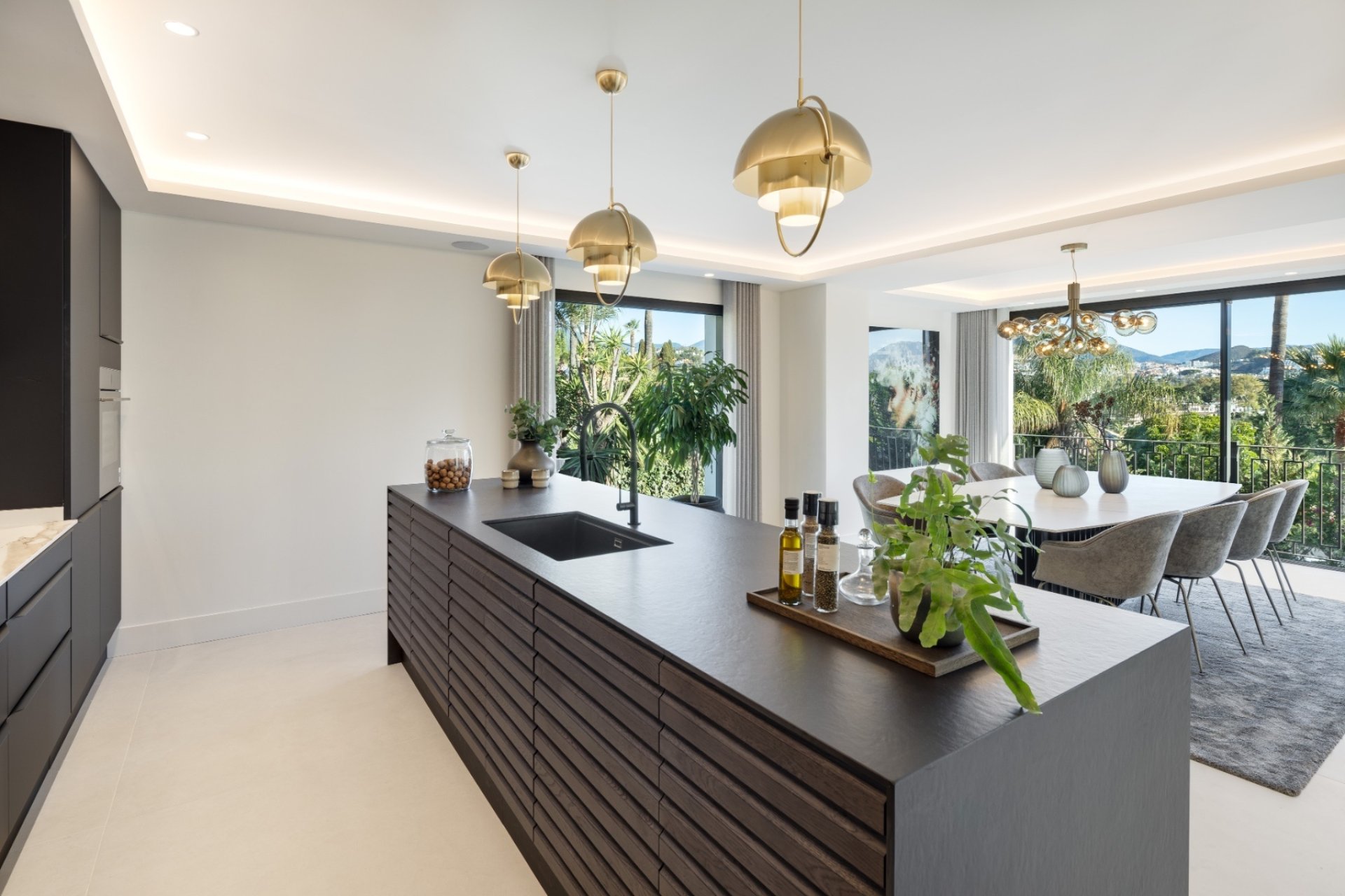 Revente - Villa -
Marbella - Nueva Andalucía