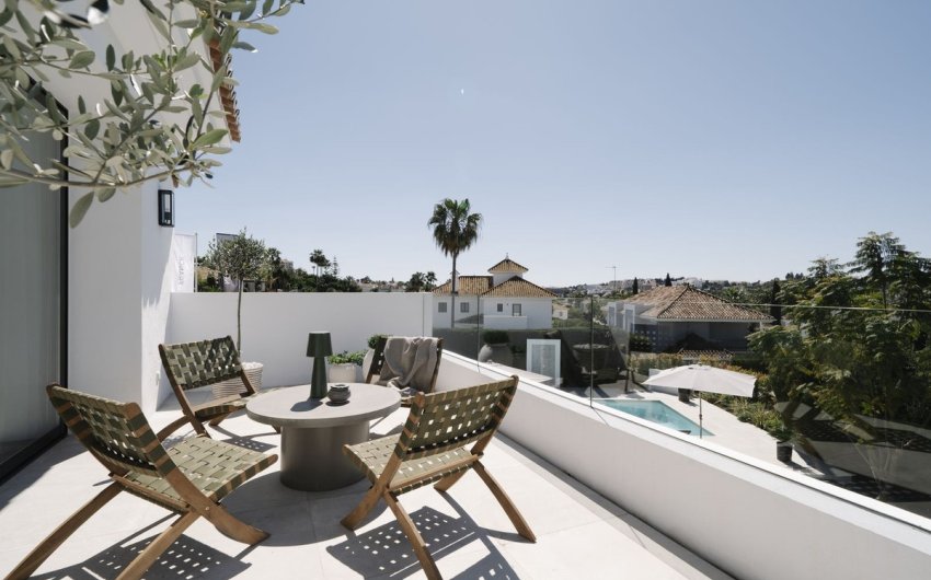 Revente - Villa -
Nueva Andalucía - Costa del Sol