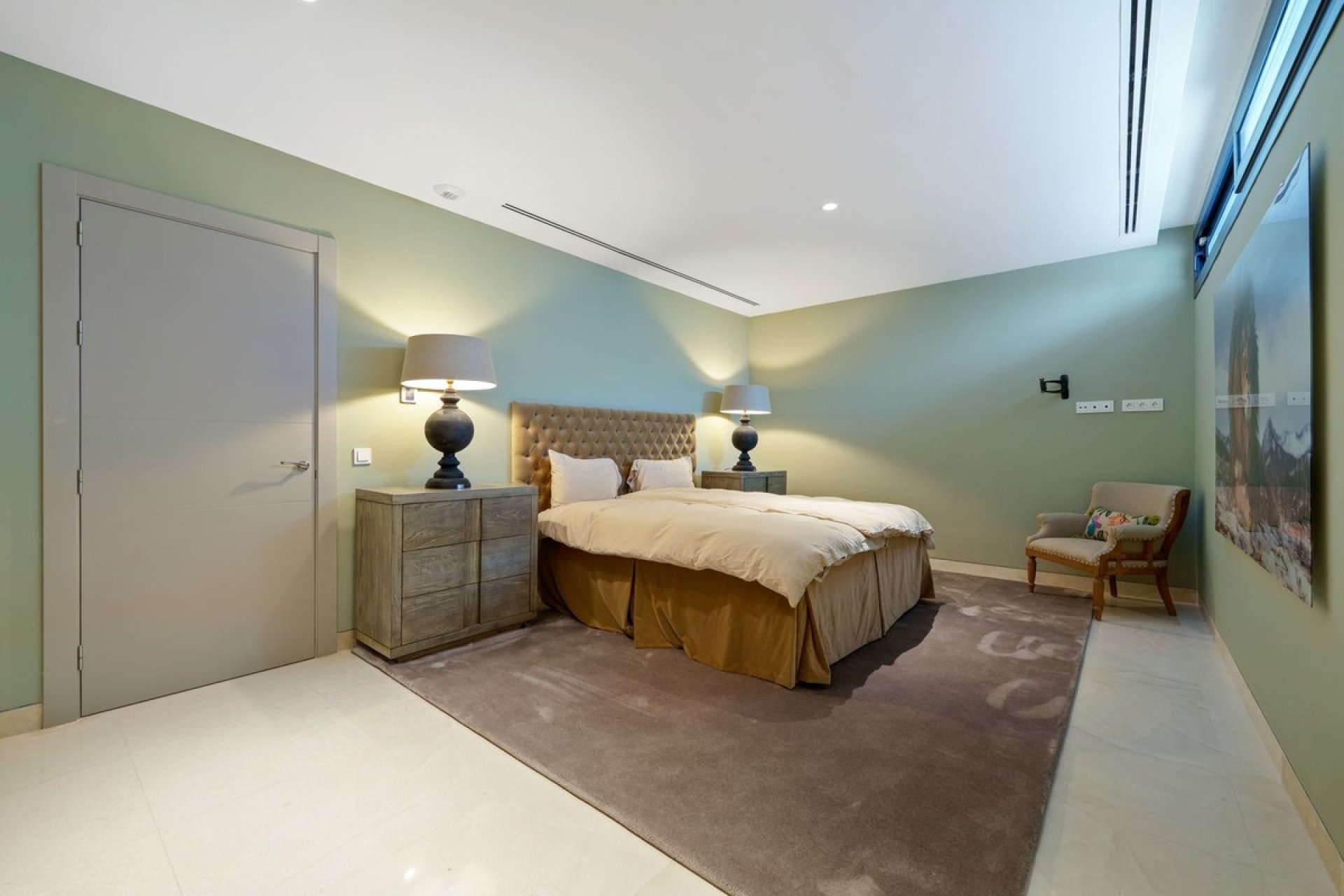 Revente - Villa -
Nueva Andalucía - Costa del Sol