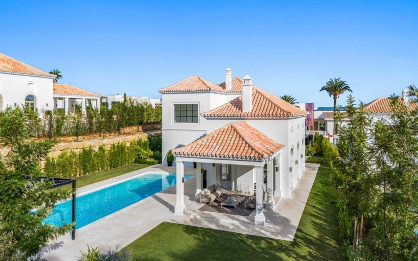 Revente - Villa -
Nueva Andalucía - Costa del Sol
