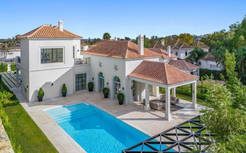 Revente - Villa -
Nueva Andalucía - Costa del Sol