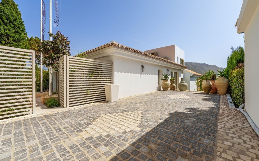 Revente - Villa -
Nueva Andalucía - Costa del Sol