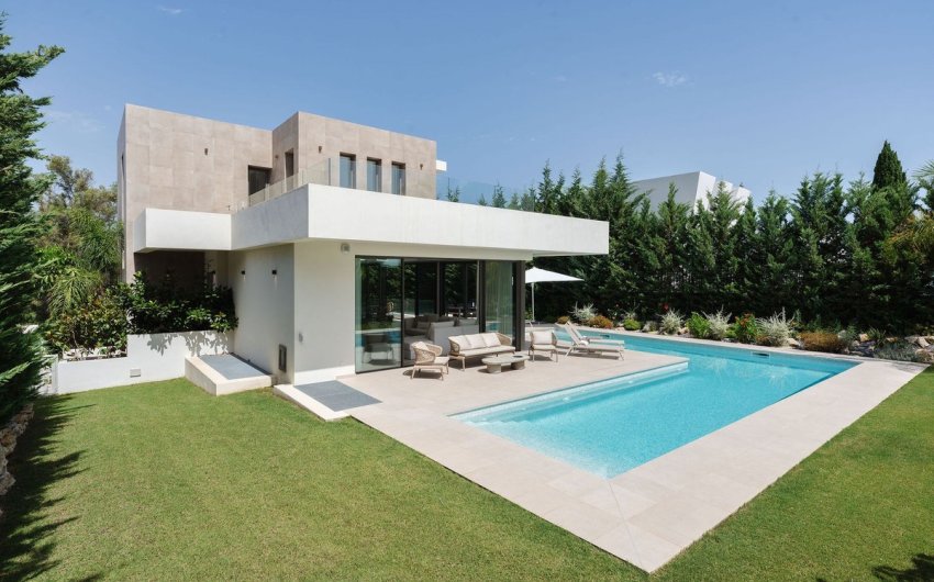 Revente - Villa -
Nueva Andalucía - Costa del Sol