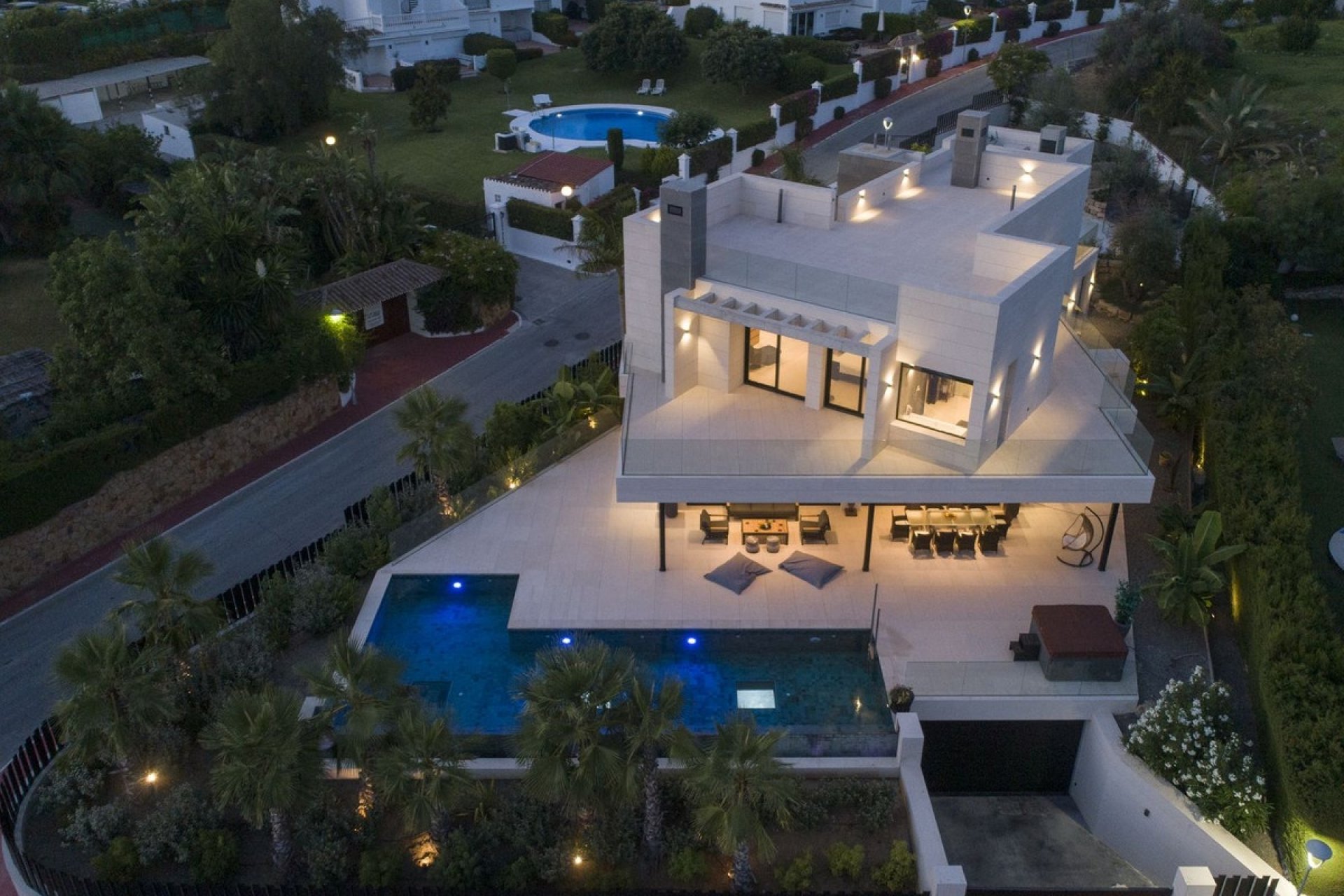 Revente - Villa -
Nueva Andalucía - Costa del Sol
