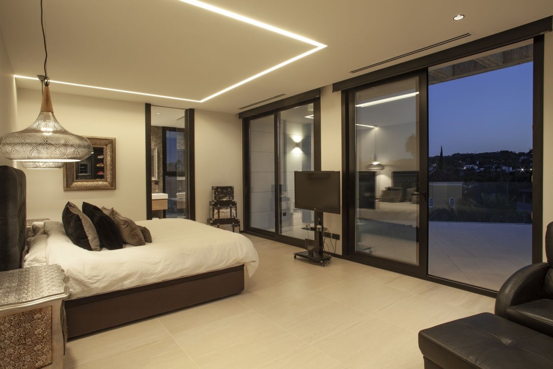 Revente - Villa -
Nueva Andalucía - Costa del Sol
