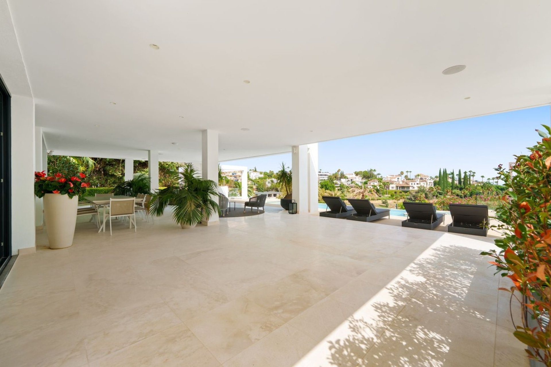 Revente - Villa -
Nueva Andalucía - Costa del Sol