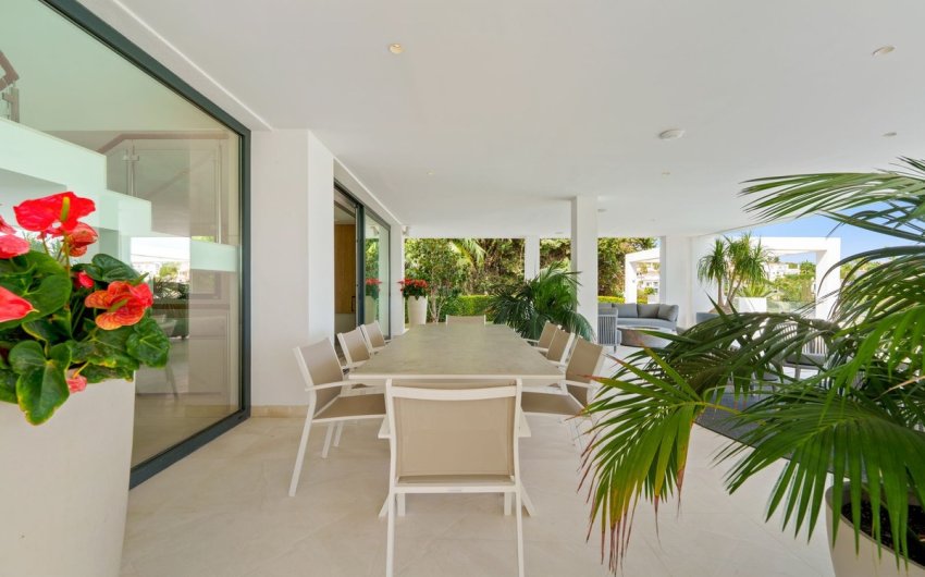 Revente - Villa -
Nueva Andalucía - Costa del Sol