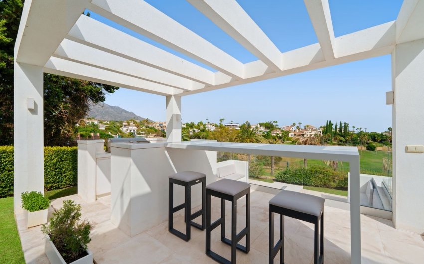 Revente - Villa -
Nueva Andalucía - Costa del Sol