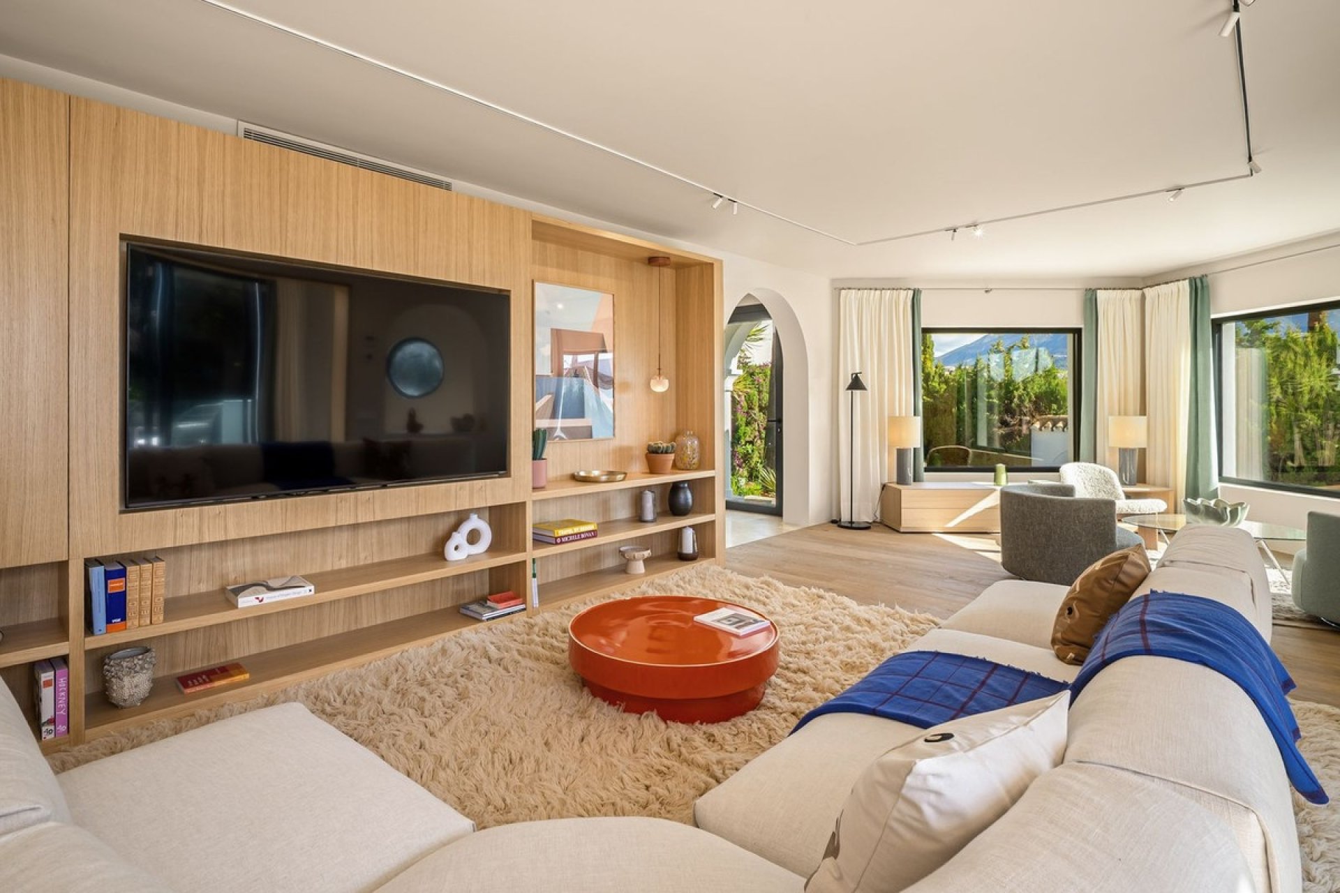Revente - Villa -
Nueva Andalucía - Costa del Sol