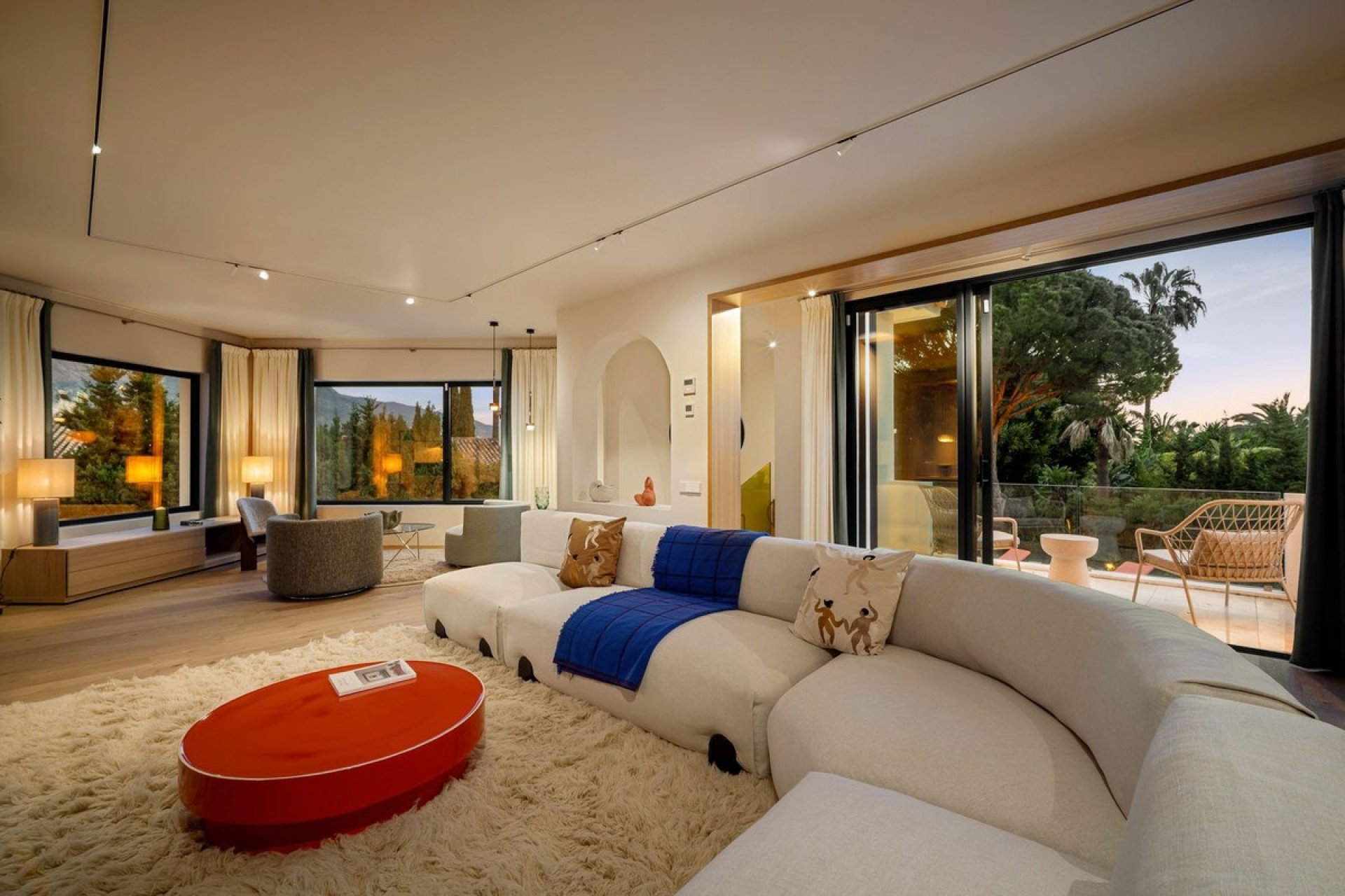 Revente - Villa -
Nueva Andalucía - Costa del Sol