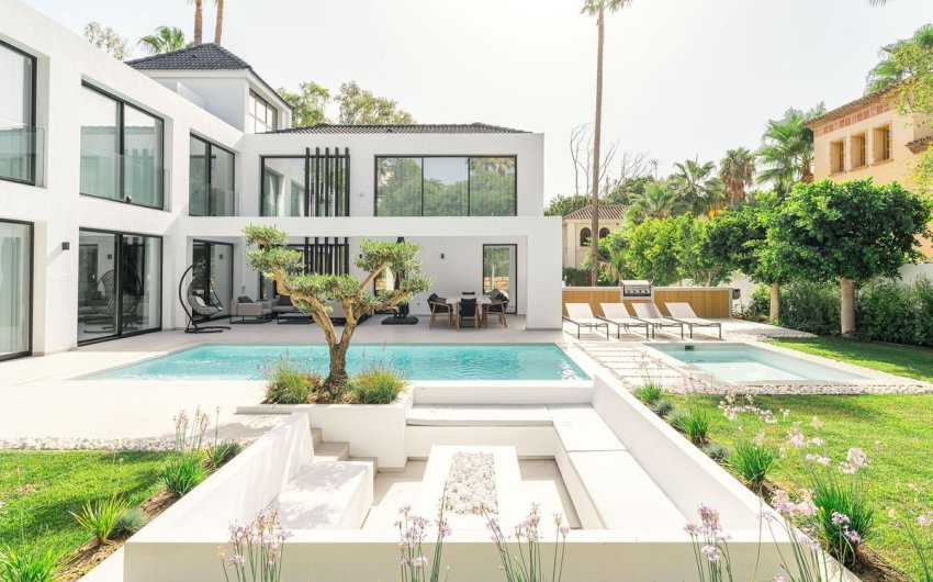 Revente - Villa -
Nueva Andalucía - Costa del Sol
