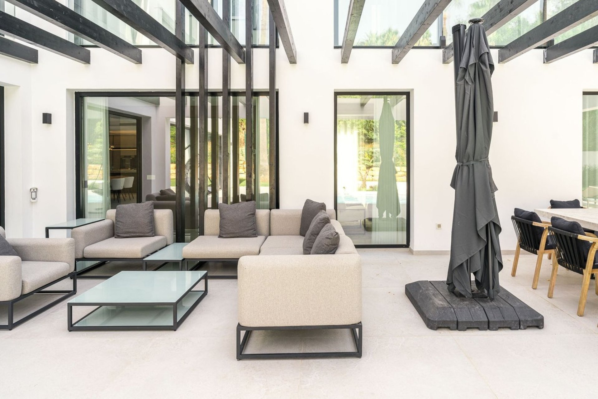 Revente - Villa -
Nueva Andalucía - Costa del Sol