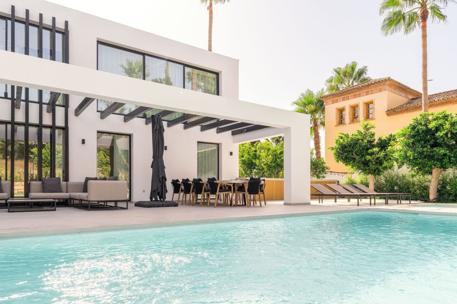 Revente - Villa -
Nueva Andalucía - Costa del Sol