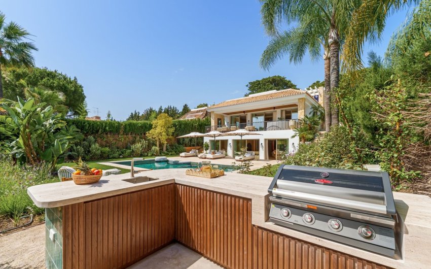 Revente - Villa -
Nueva Andalucía - Costa del Sol