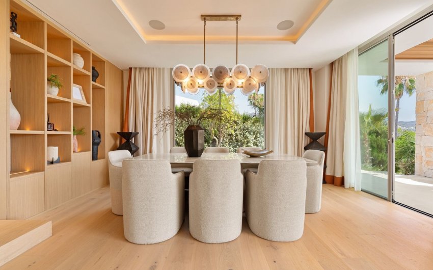 Revente - Villa -
Nueva Andalucía - Costa del Sol