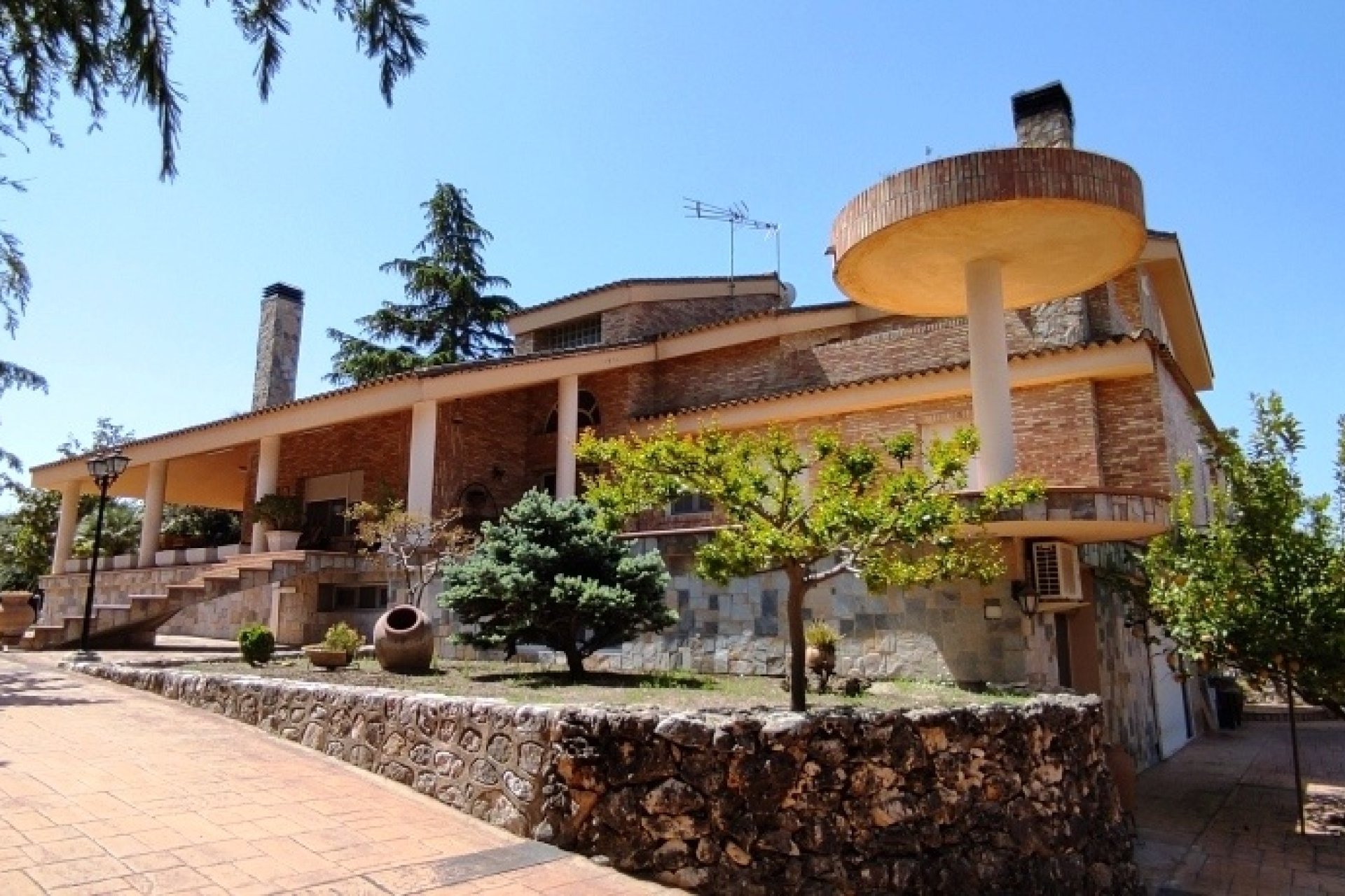 Revente - Villa -
Ontinyent