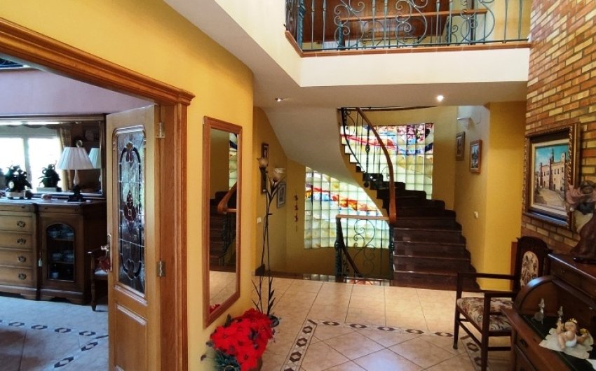 Revente - Villa -
Ontinyent