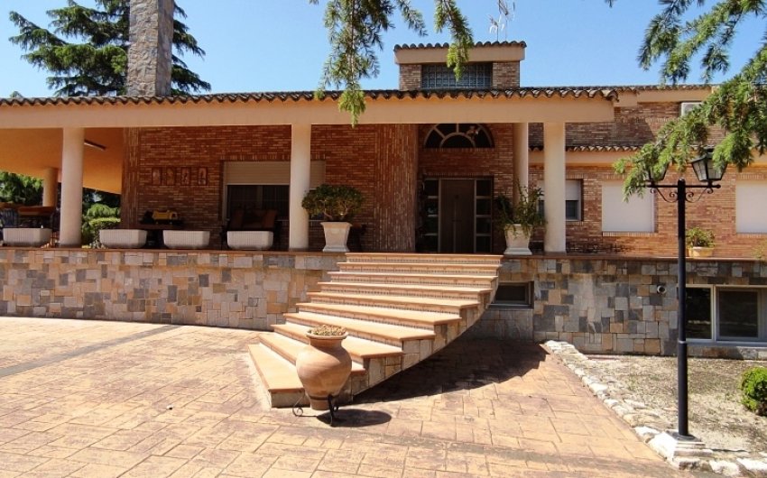 Revente - Villa -
Ontinyent