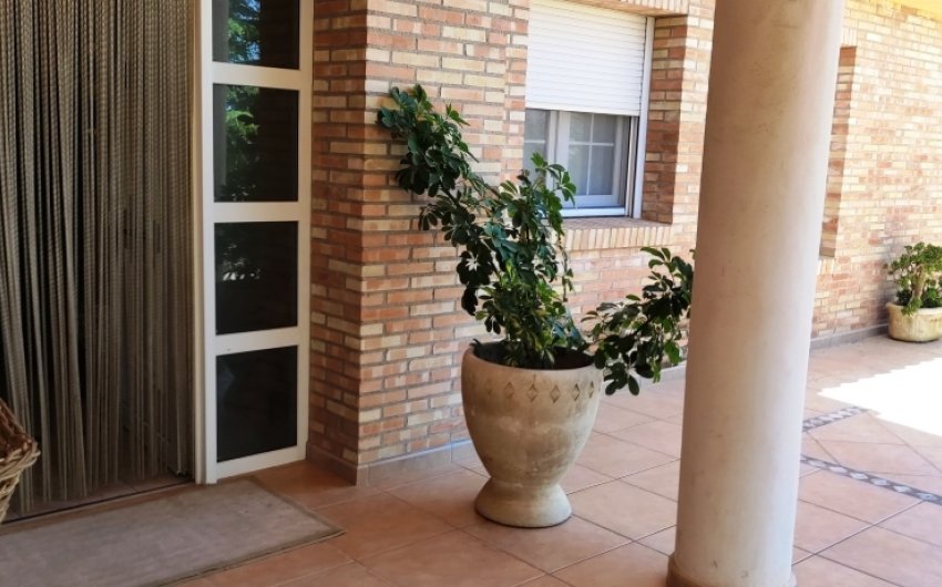 Revente - Villa -
Ontinyent