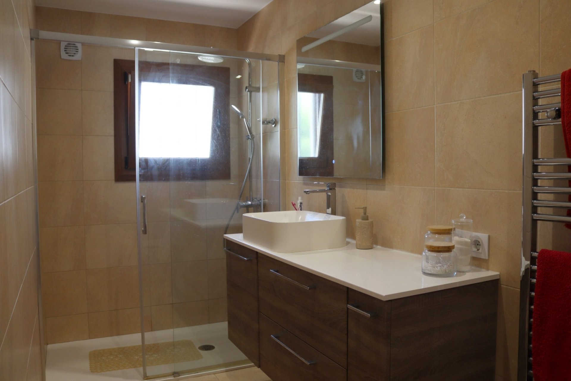 Revente - Villa -
Orba - Inland