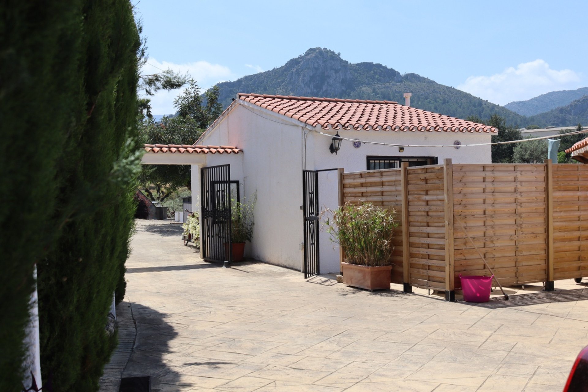 Revente - Villa -
Orba - Inland